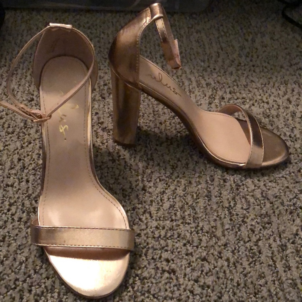 Lulus Rose Gold Heels